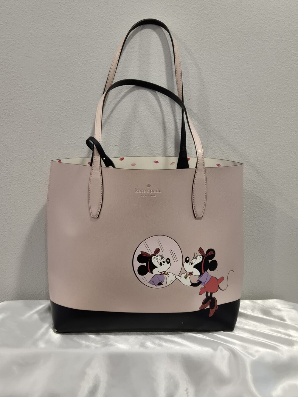 kate spade New York X Disney Minnie Mouse Large Reversible Tote With Pouch